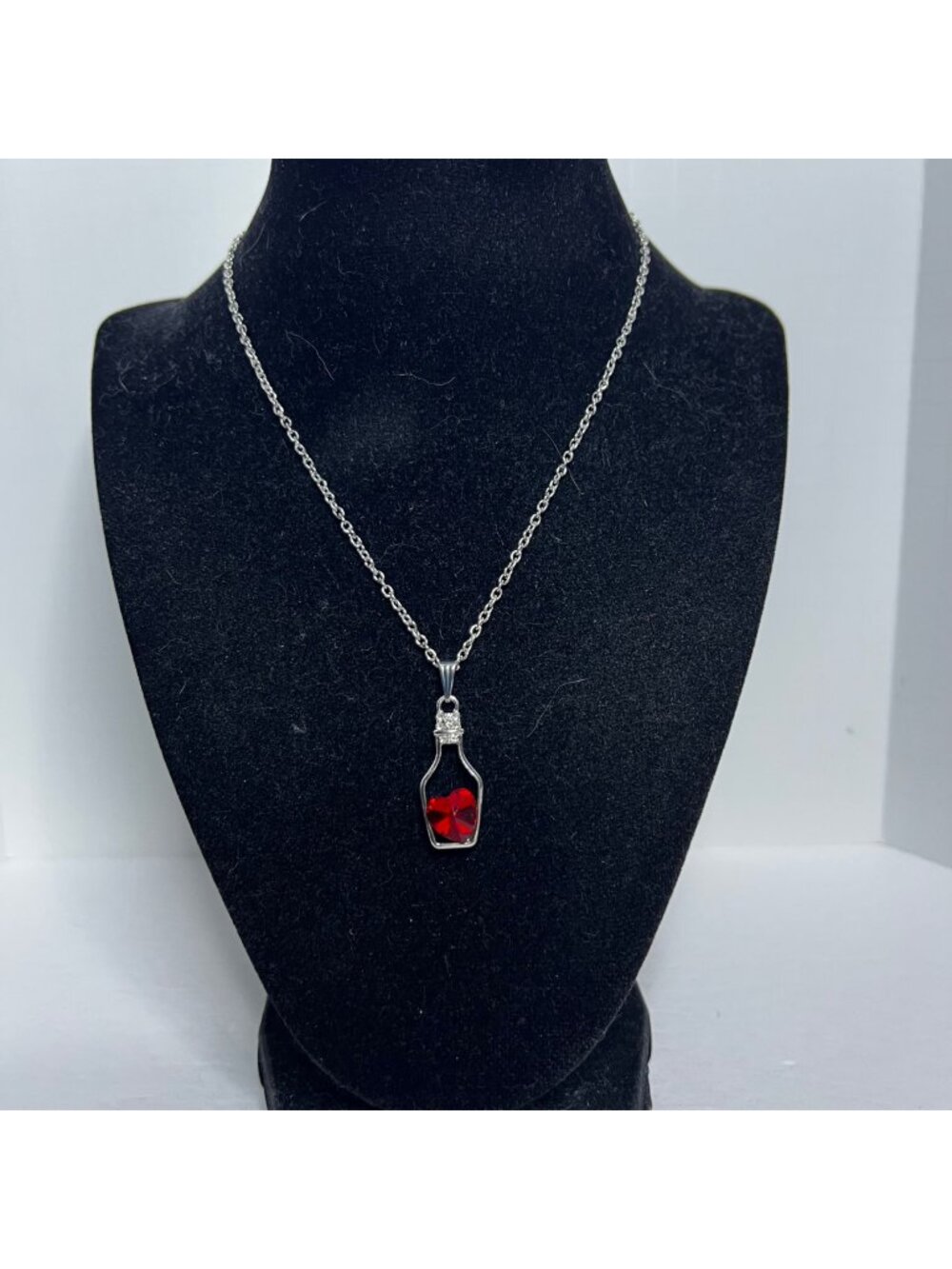 Silver Tone Cable Chain Necklace And Wine Bottle W/ Red Heart Pendant (6541)